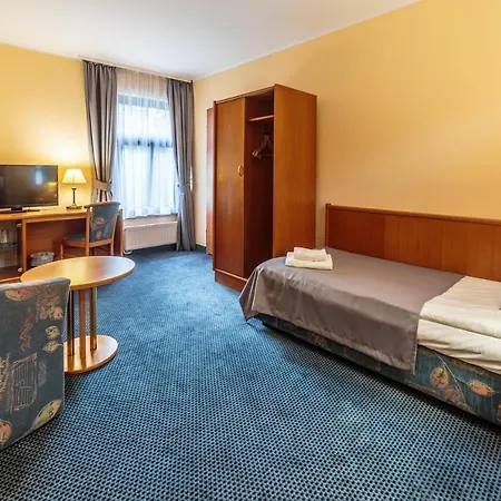 Hotel Fenix Jelenia Gora