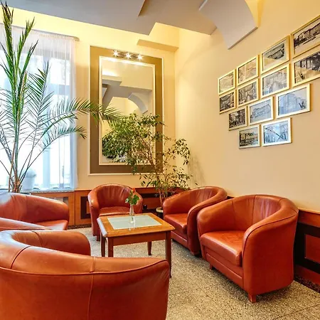 Fenix Hotel 3*