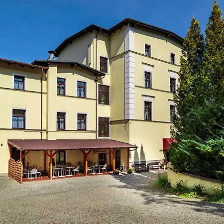 Fenix Hotel 3*