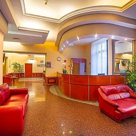 Fenix Hotel 3*